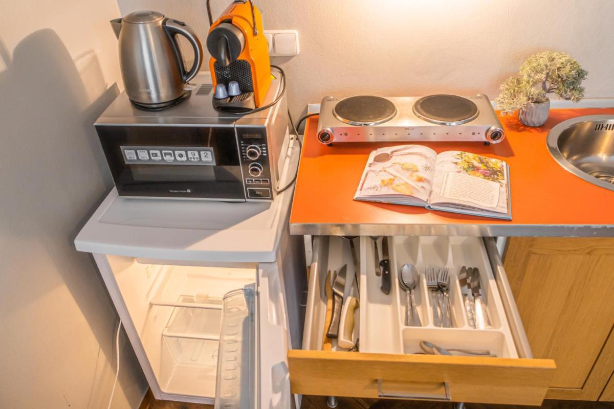 Bright Studio Close To Charles Bridge And Prague Castle Διαμέρισμα Εξωτερικό φωτογραφία